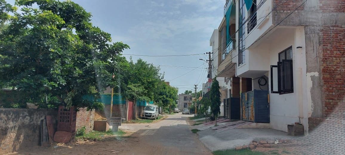 krishna nagar golyawas