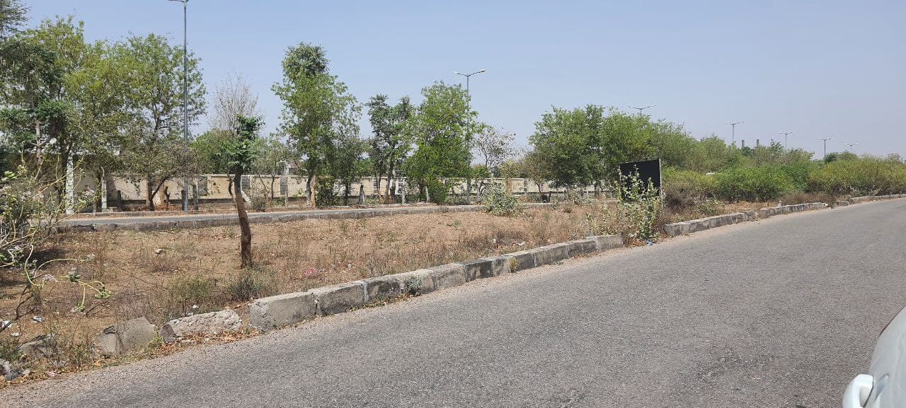 150 sq mtr plot